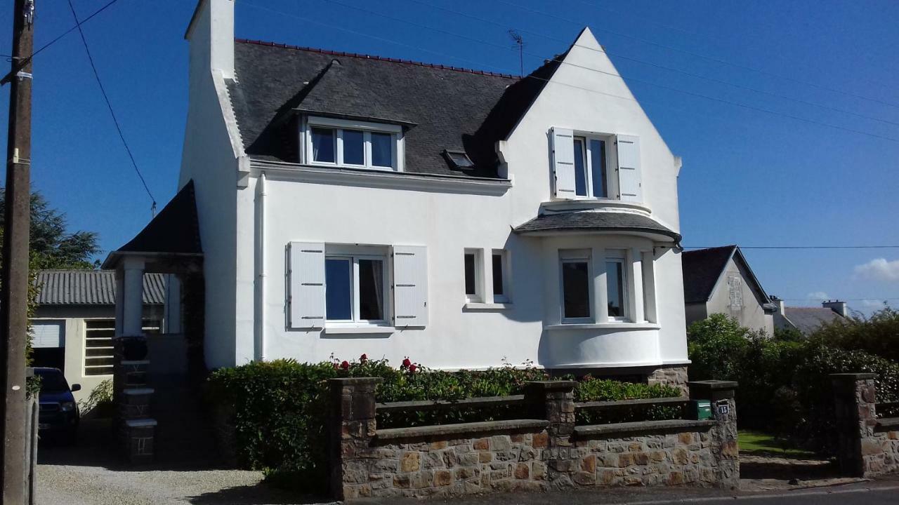 Maison Spacieuse Entre La Ville Et La Cote Saint-Martin-des-Champs  Exterior photo